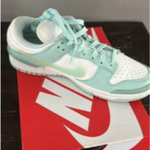 Nike Dunk Low Aqua Twist - Picture 3 of 4